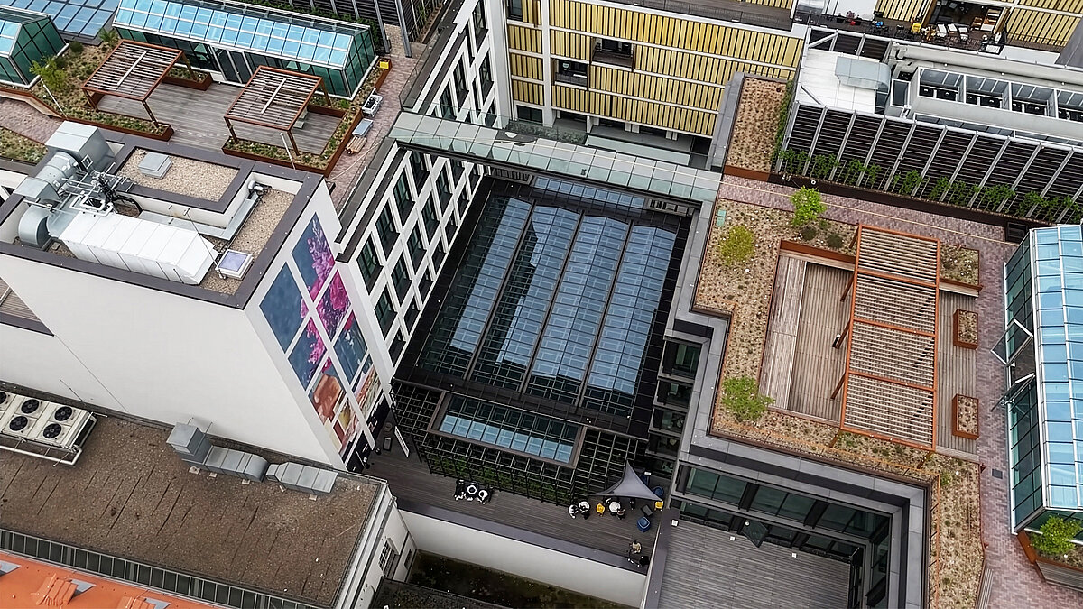 Roof view of Kalle Halle Neukölln with LAMILUX Glass Roof PR60