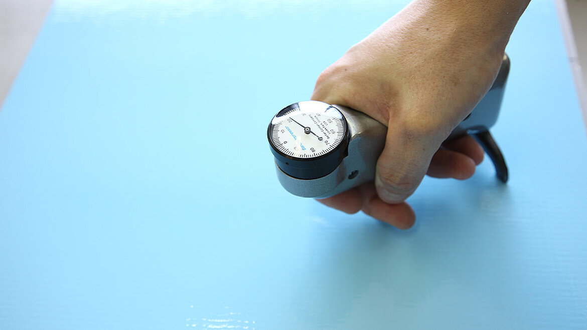 Barcol hardness tester | insights by LAMILUX Barcol hardness tester on GRP | insights by LAMILUX