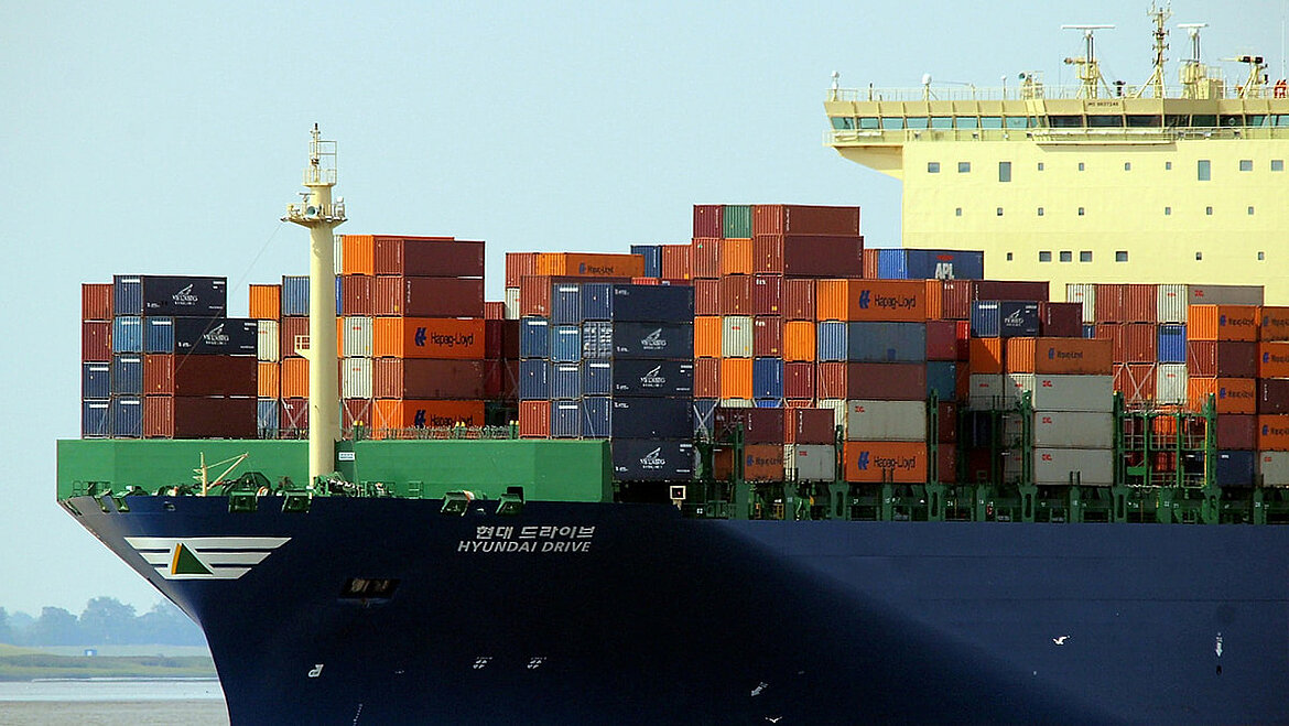 Freighter Freighter| insights by LAMILUX
