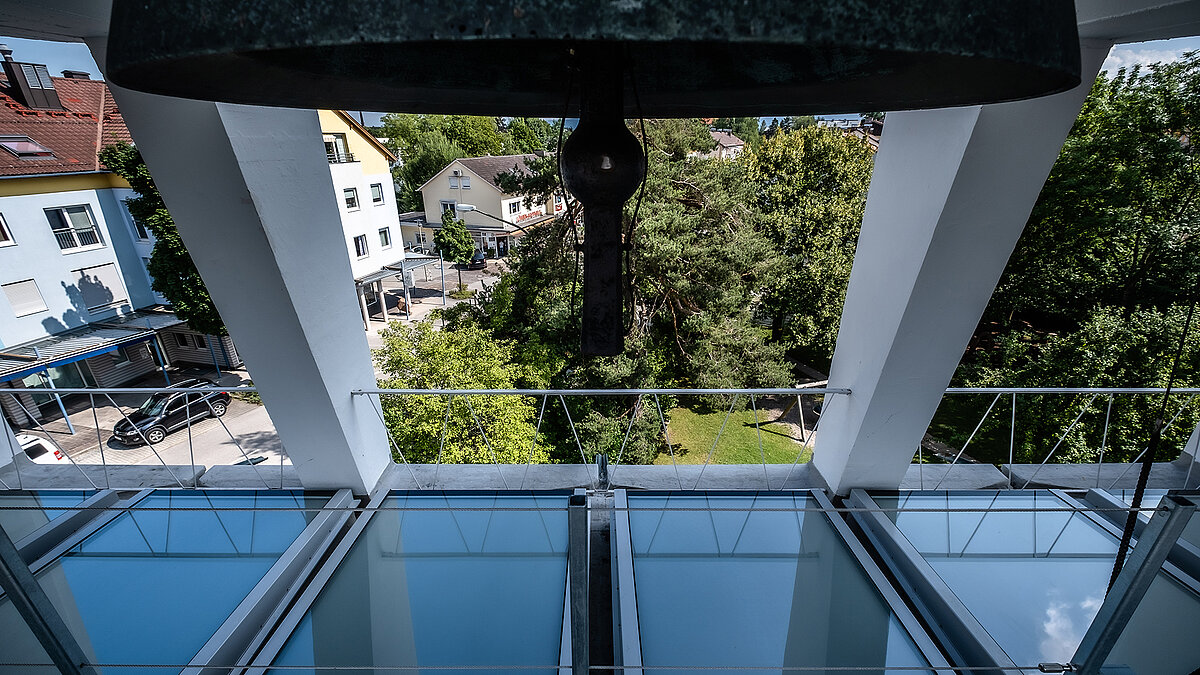 View of the LAMILUX FE flat roof window and the surrounding area from the bell in the tower of St Paul's Church in Traunreut.