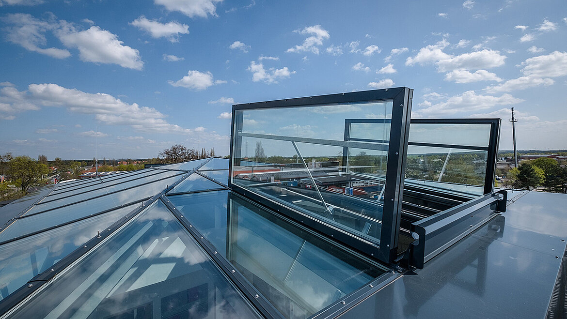 LAMILUX Glass Roof PR60 on flat roof