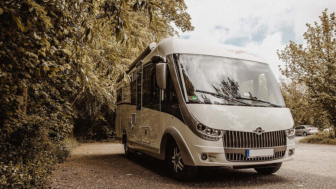 Parked Motorhome | insights by LAMILUX
