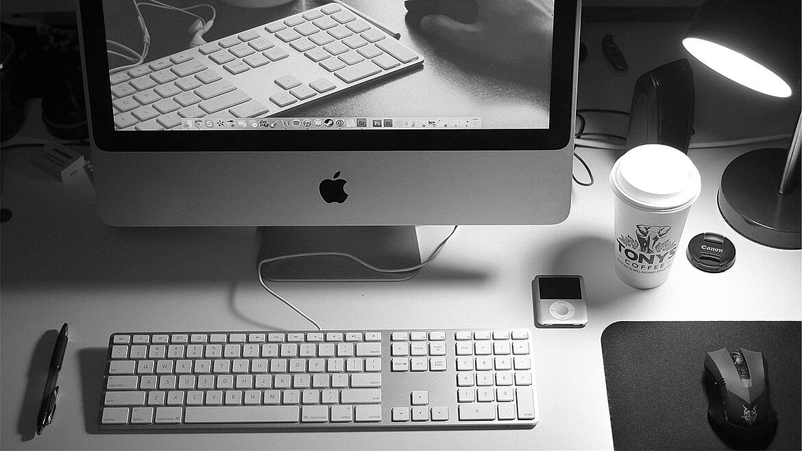 Artificial light in the office | insights by LAMILUX