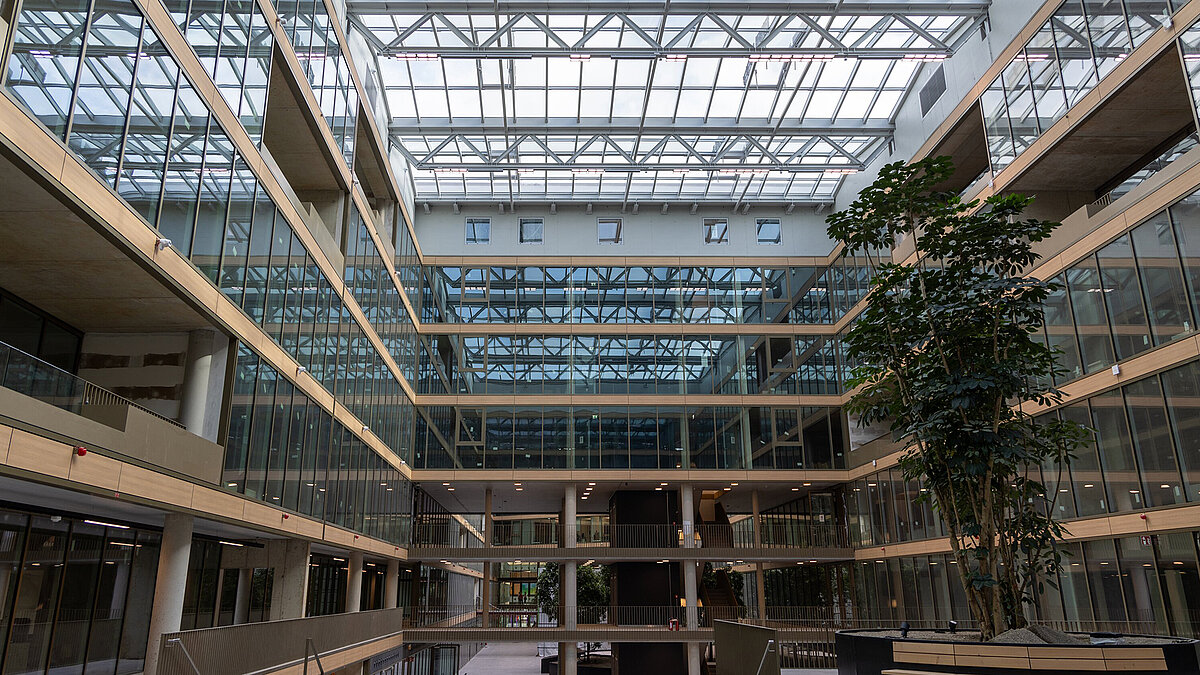 EUREF Campus Düsseldorf with modern architecture, glass roof and open courtyard