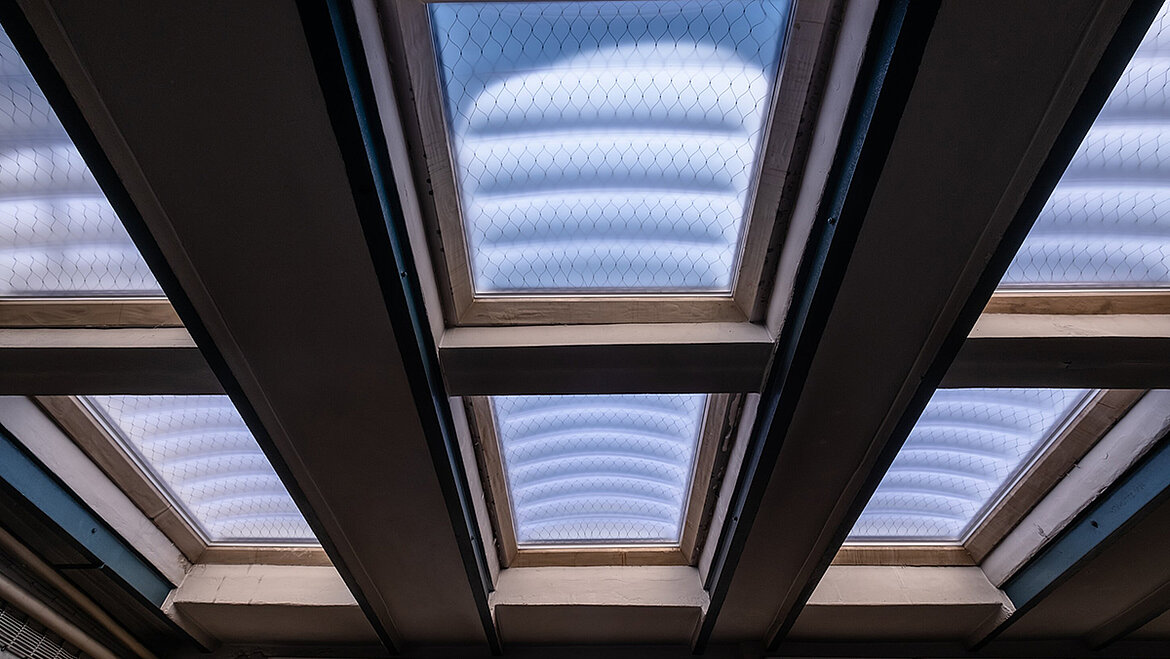 Interior space with rLAMILUX Rooflight Dome F100 W providing natural daylight illumination