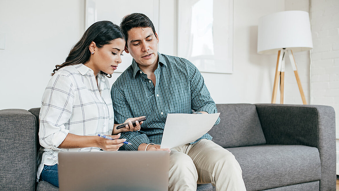Married couple calculates the value of their building before and after renovation Married couple calculates the value of their building before and after renovation | insights by LAMILUX