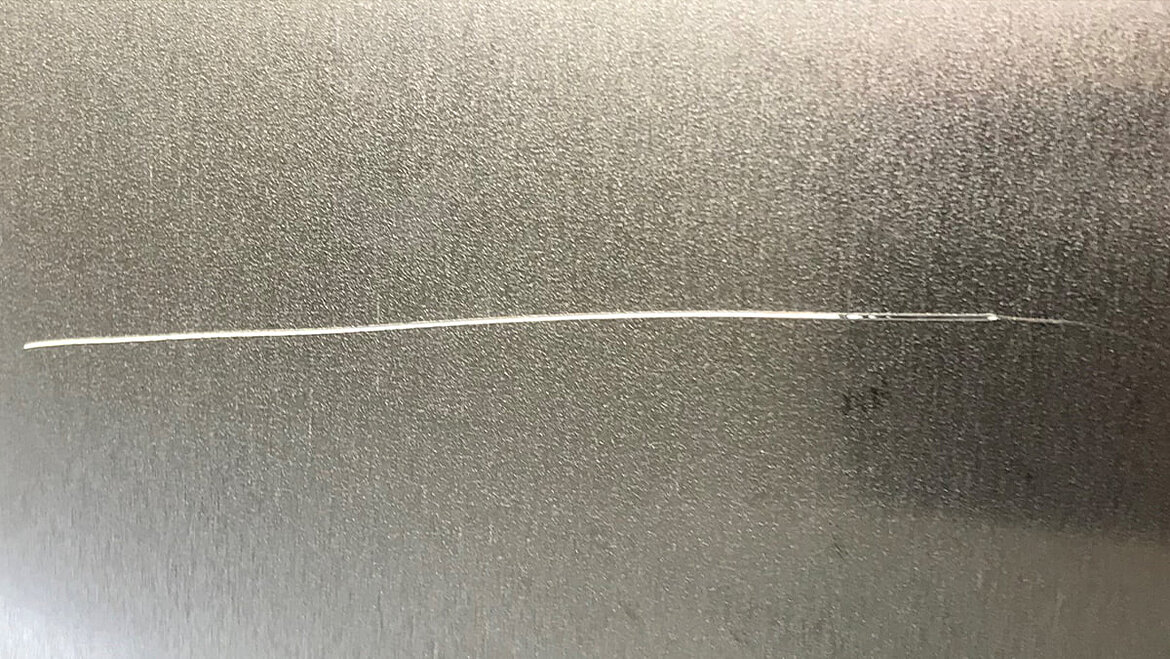 Scratch on Aluminium Scratch on Aluminium | insights by LAMILUX