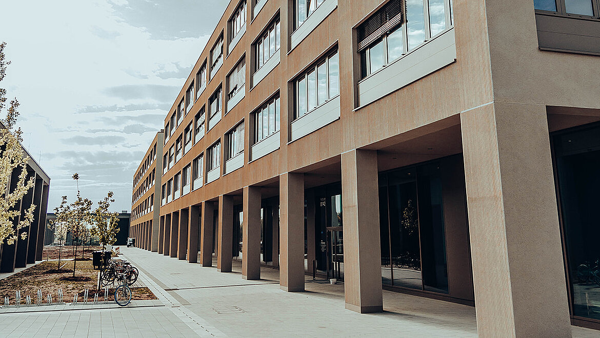 Building on the Mechanical Engineering Campus in Garbsen
