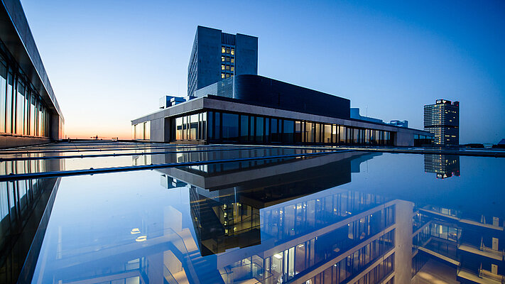 LAMILUX Glass Roof PR60 - FGS Bonn, Germany