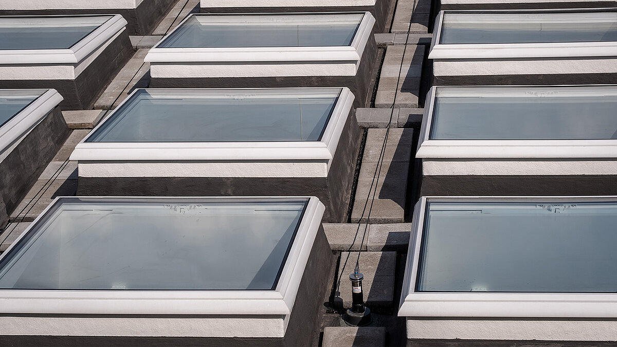 LAMILUX Glass Skylights on the roof of Modersohn Primary School in Berlin