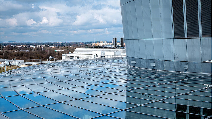 LAMILUX Glass Roof PR60- BMW FIZ Munich