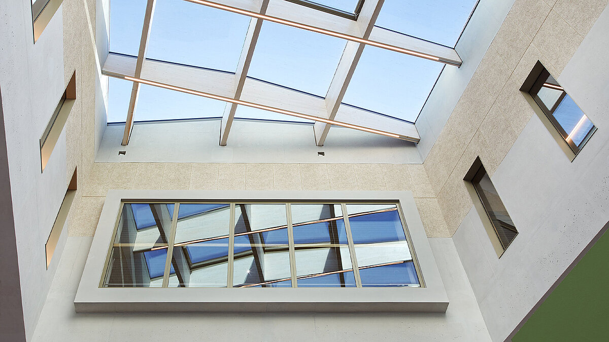 Detailsansicht Glasdach über der technischen Hochschule