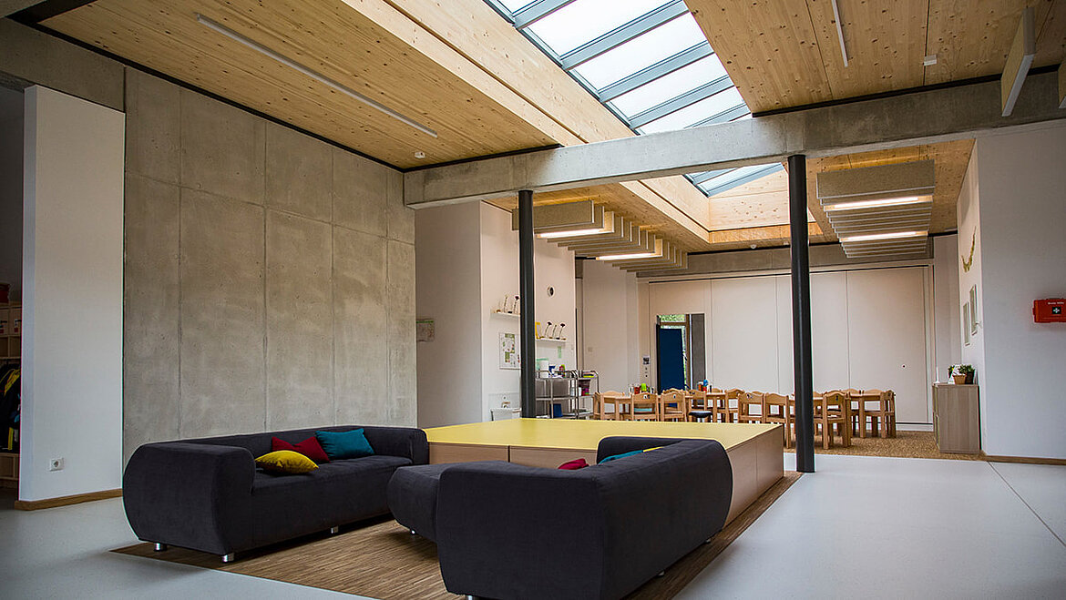 Glass roof over the multifunctional area of the nursery LAMILUX Glass Roff PR60 over the newbuild kindergarten | insights by LAMILUX