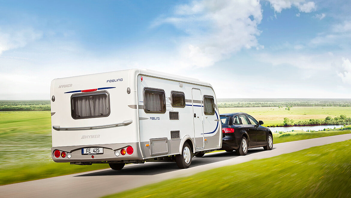 Caravan Caravan on the road | insights by LAMILUX