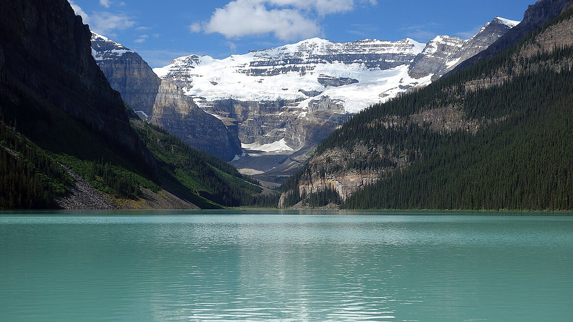 Lake Louise Lake Louise in Canada | insights by ALMILUX
