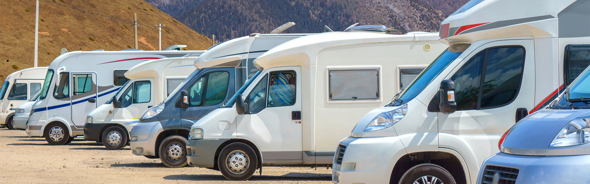 Verschiedene Wohnmobil Ausführungen | insights by LAMILUX