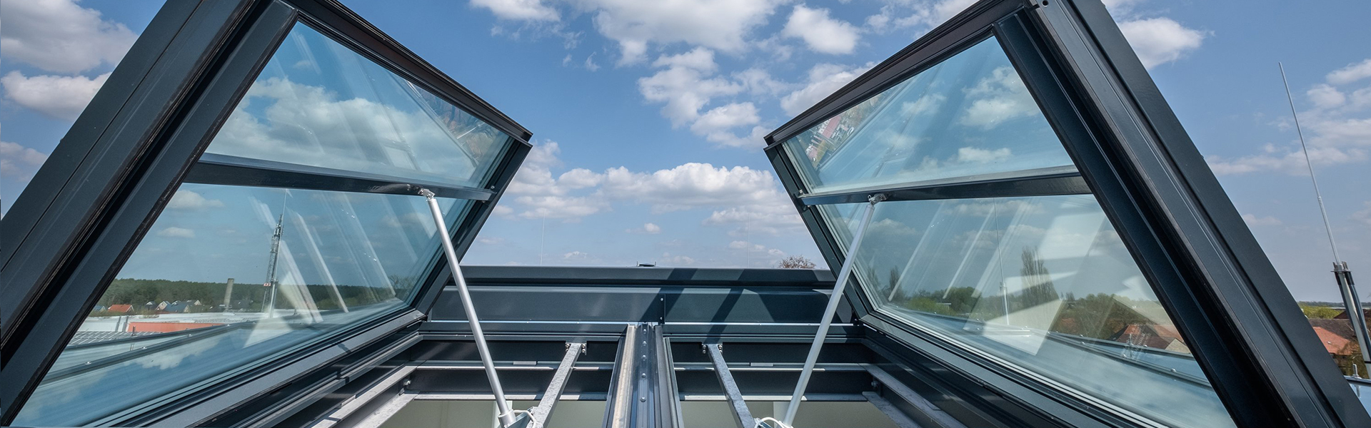 RWA Geräte helfen beim Brandschutz | insights by LAMILUX