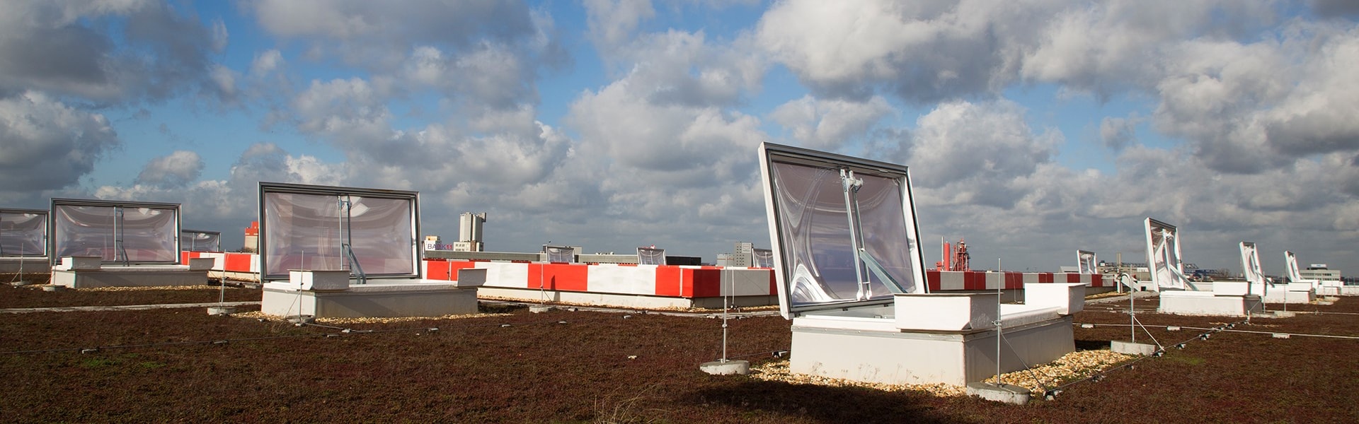 RWA auf einem Flachdach | insights by LAMILUX