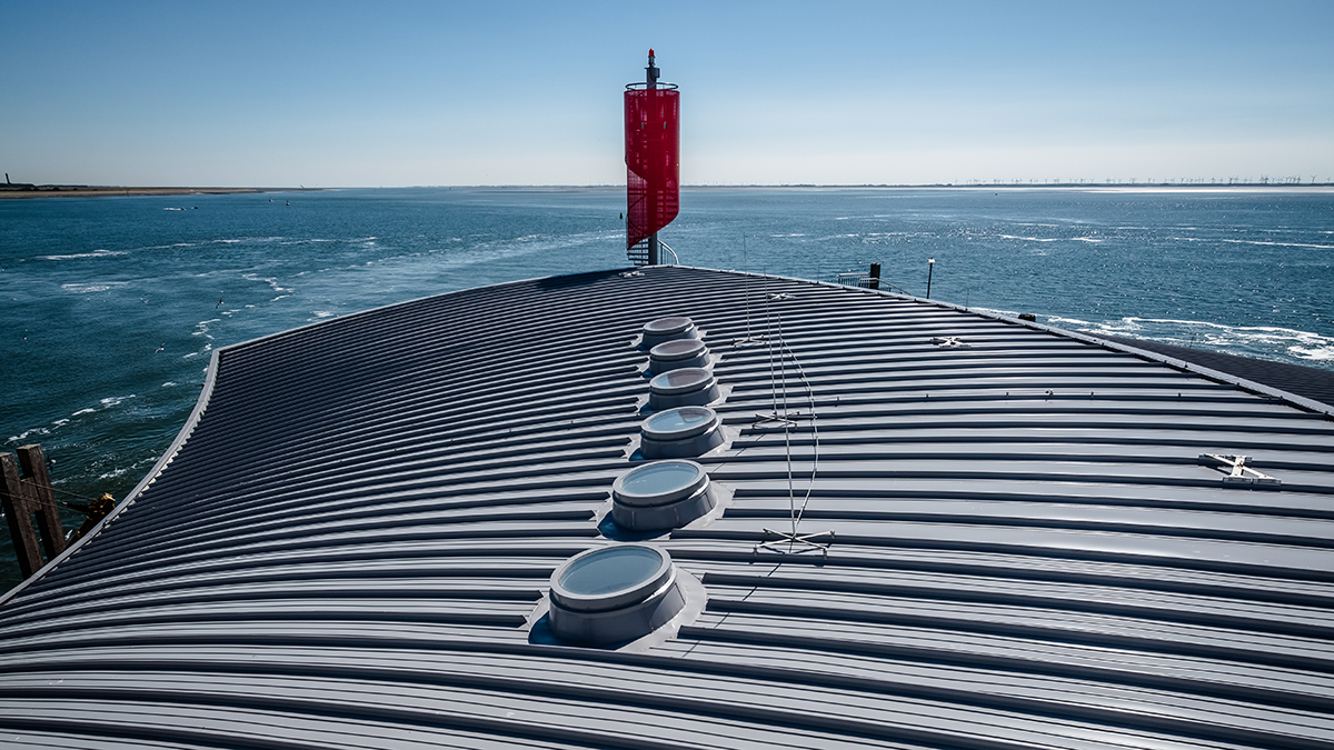 LAMILUX Glasskylight FE Circular at the Harbour Terminal “Hafendüne“ in Norderney (Germany)