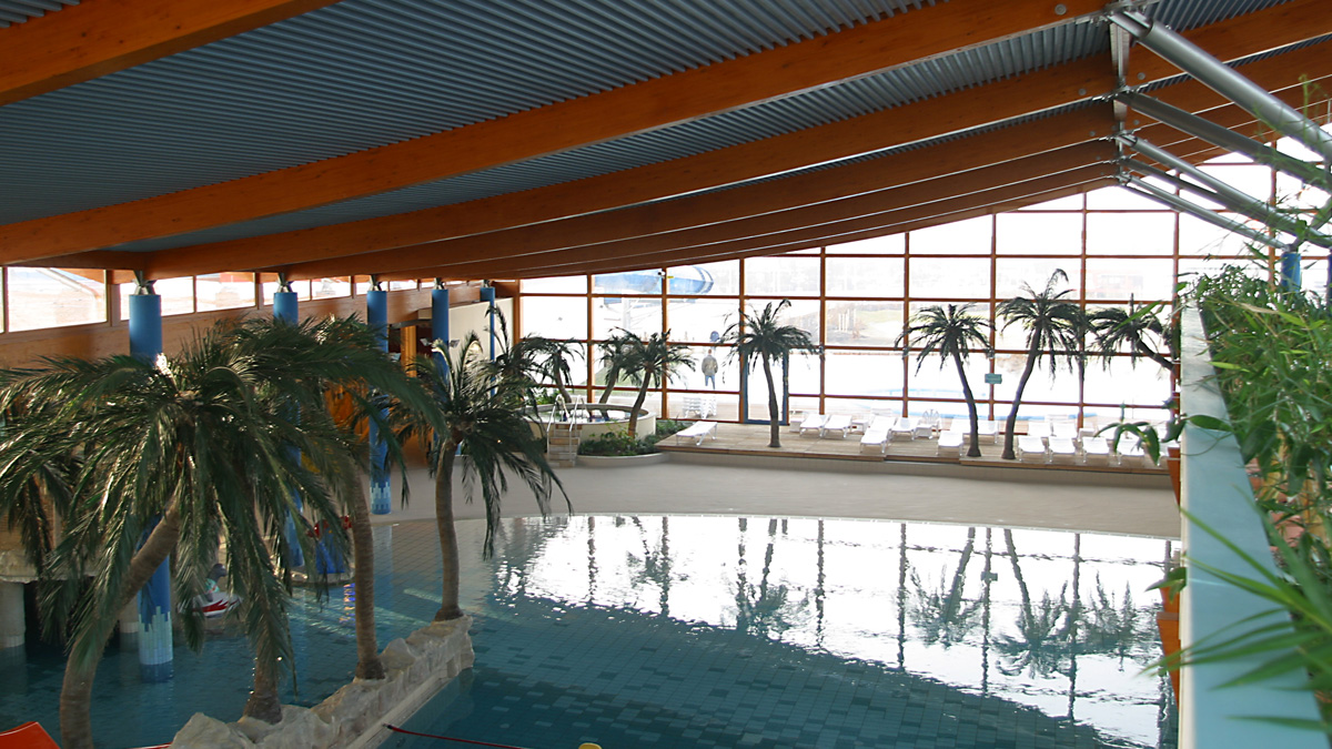LAMILUX Glass Roof PR60 at the ING Leisure Poo in Ingolstadt (Germany)