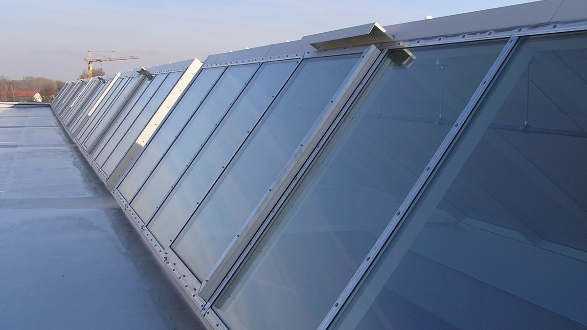 LAMILUX Glass Roof PR60 at the Production shed of HAWE in Freising (Germany)