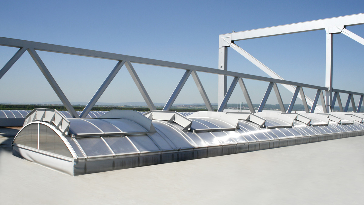 LAMILUX Continuous Rooflight B at the A380 Assembly Hangar in Frankfurt (Germany)