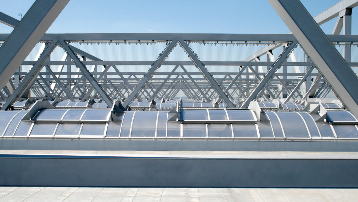 LAMILUX Continuous Rooflight B at the A380 Assembly Hangar in Frankfurt (Germany)