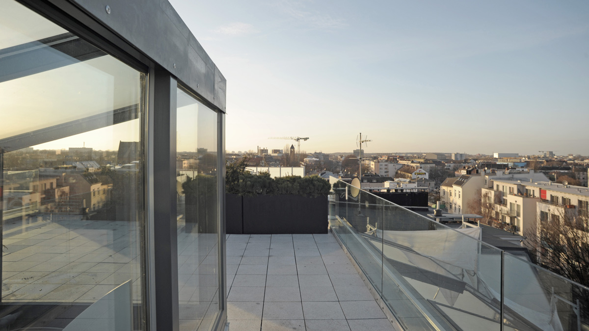 LAMILUX Solutions For Renovation at the Residential Paulsenplatz in Hamburg (Germany)